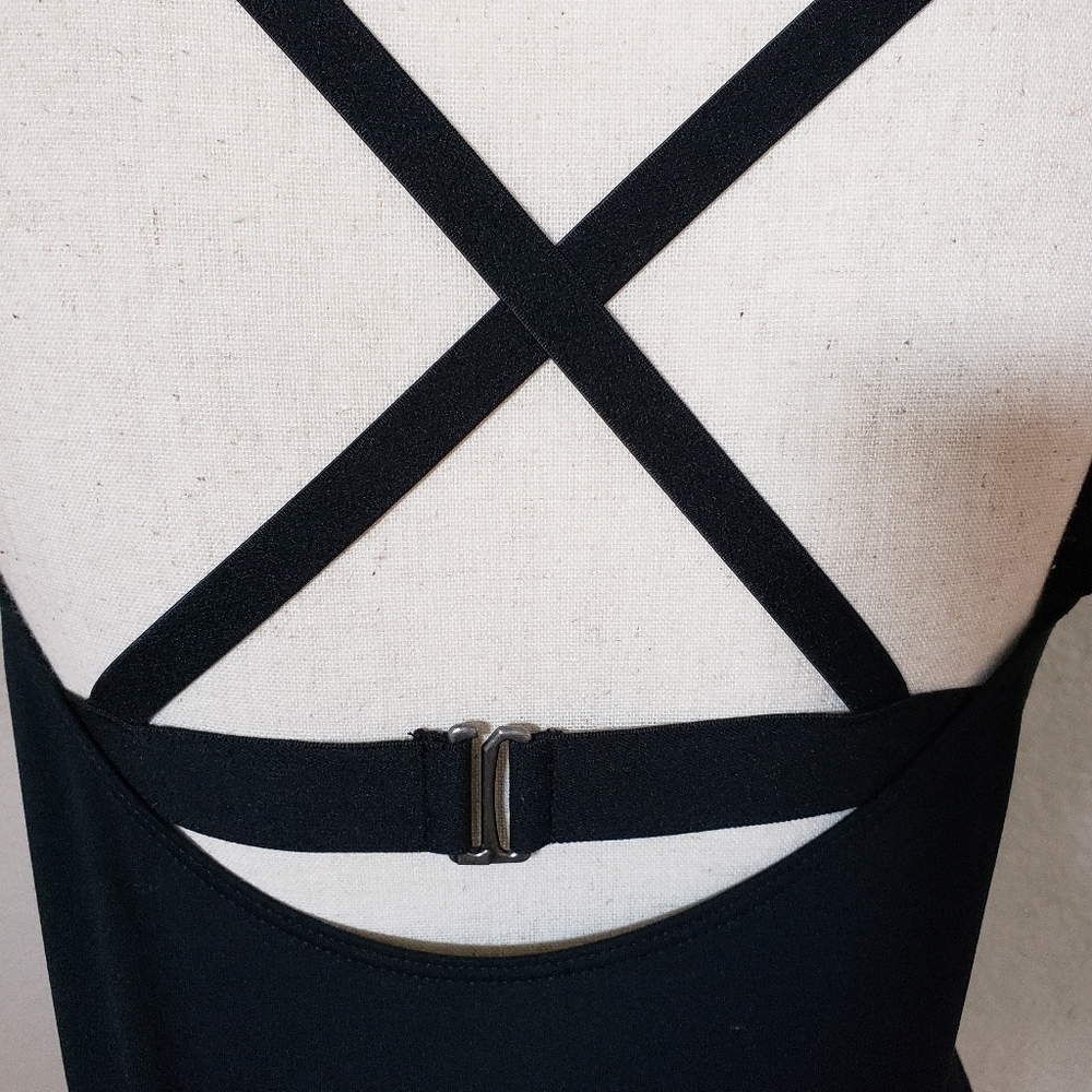 Fabletics tank top padded bra - Picture 4 of 5